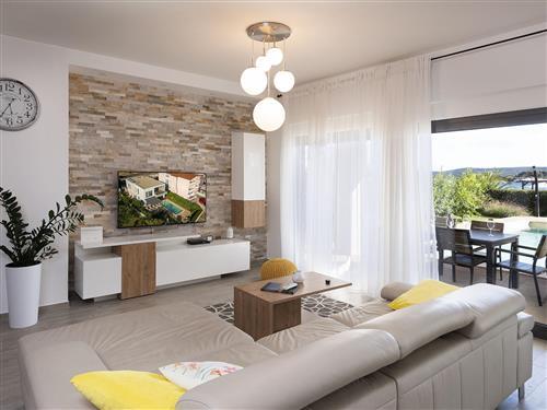 Holiday home - 8 persons -  - Donje Rastane - 23207