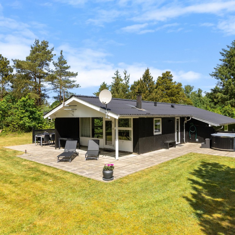 Sommerhus - 6 personer -  - Ndr. Skovvej - Houstrup - 6830 - Nr. Nebel