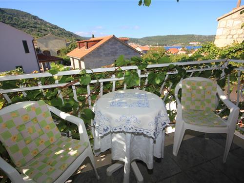 Holiday Home/Apartment - 2 persons -  - Vis - 21480 - Vis