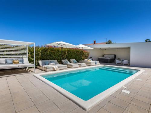 Holiday home - 6 persons -  - Medejina - 52100 - Pula