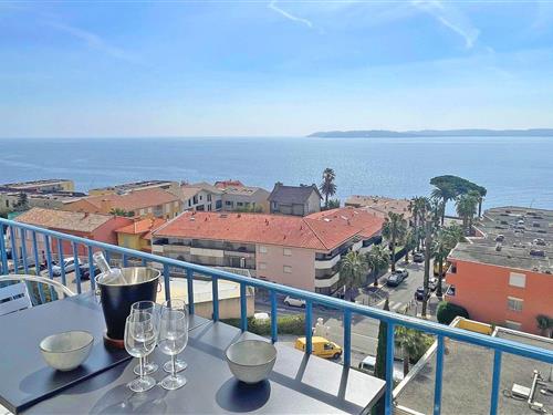 Holiday Home/Apartment - 5 persons -  - 34 avenue Berthie Albrecht - 83120 - Sainte Maxime