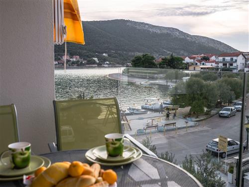 Holiday apartment - 2 persons -  - Bilice - 22000