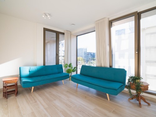 Studio - 8 persons -  - 2000  - Antwerp