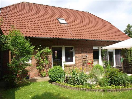 Holiday Home/Apartment - 9 persons -  - Dingsfelderweg - 26215 - Wiefelstede