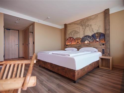 Ostseehotel Midgård - Opgrader weekenden i Damp med havudsigt