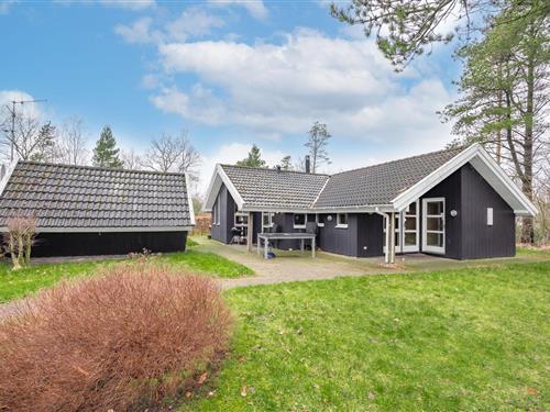 Holiday Home/Apartment - 6 persons -  - Hindbærvangen - Jegum - 6840 - Oksbøl