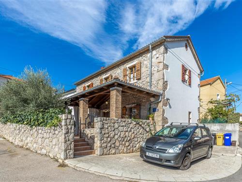 Holiday home - 6 persons -  - Cizici - Krk-Cizici - 51511 - Malinska