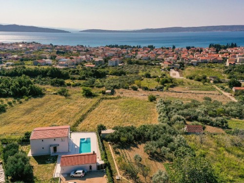 Feriehus - 6 personer -  - Majuni - Trogir-Kastel Luksic - 21215 - Kastel Luksic