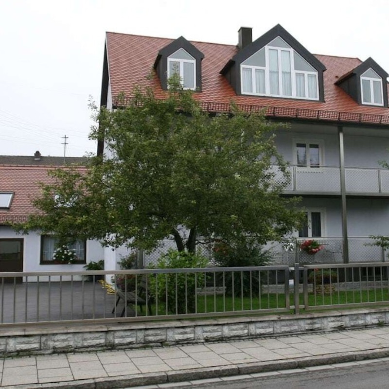 Sommerhus - 5 personer -  - 85757 - Karlsfeld