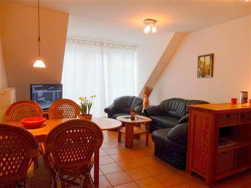 Holiday Home/Apartment - 4 persons -  - Waldstraße 64 b+c - 18375 - Prerow