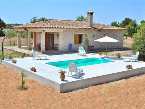 Holiday home - 4 persons -  - 07430 - Llubi