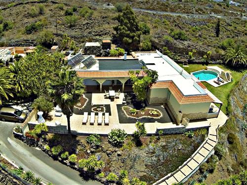 Holiday apartment - 43 persons -  - Ogallo - 38687 - Guía De Isora