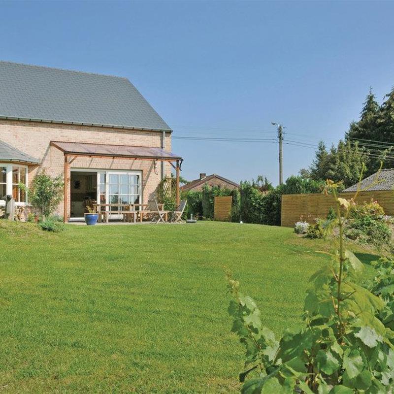 Sommerhus - 12 personer -  - Rue Achille Antoine - 5377 - Somme-Leuze