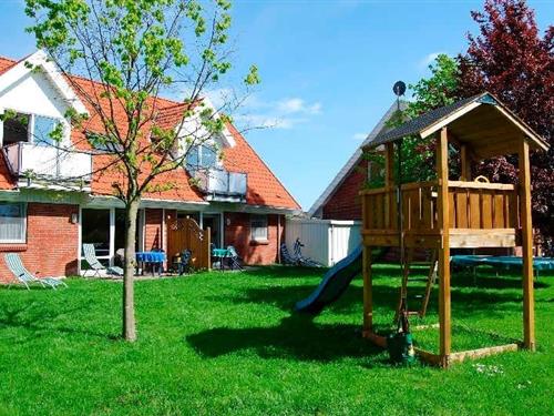 Holiday Home/Apartment - 4 persons -  - Haus - 23769 - Fehmarn Ot Gollendorf