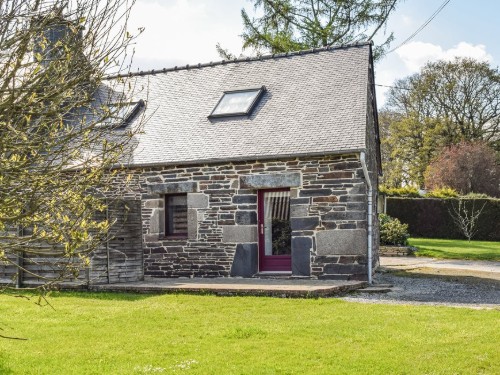 Holiday home - 4 persons -  - Kerdélès - 22570 - Gouarec