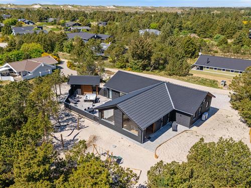 Sommerhus - 12 personer -  - Bjerregårdsvej - Bjerregård - 6960 - Hvide Sande