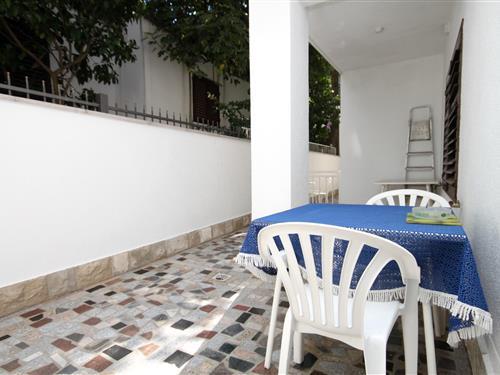 Holiday Home/Apartment - 3 persons -  - Podaca - 21335 - Podaca