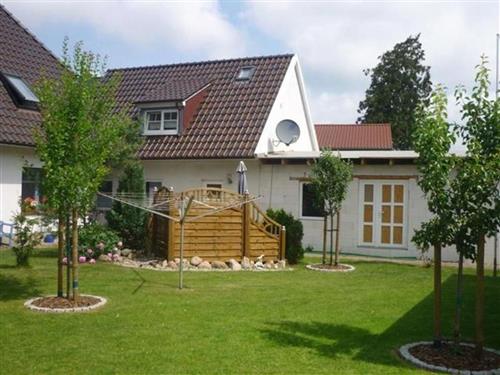 Holiday Home/Apartment - 4 persons -  - Schilfgraben - 18356 - Barth