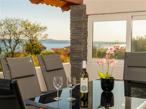 Holiday home - 6 persons -  - Maslenica - 23243