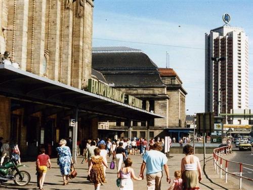 Ferienhaus - 5 Personen -  - 04103 - Leipzig