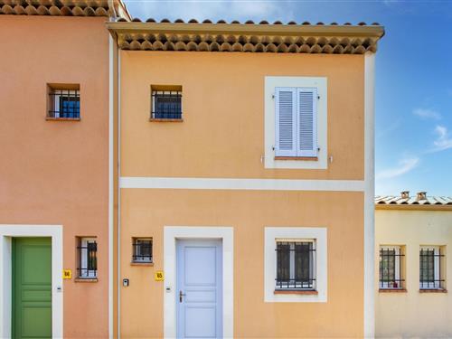 Sommerhus - 4 personer -  - 13200 - Arles