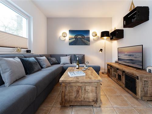 Holiday home - 5 persons -  - Waldstraße - 23746 - Kellenhusen