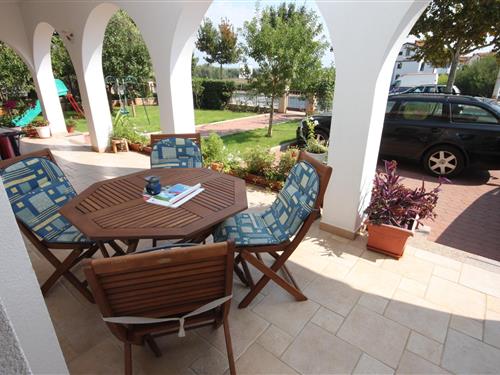 Holiday Home/Apartment - 4 persons -  - Umag - 52470 - Umag