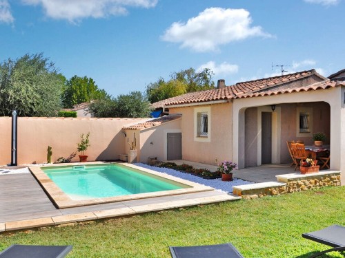 Holiday home - 6 persons -  - . Rue De Bruxelles - 84270 - Vedène