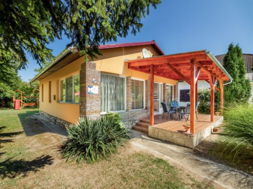 Ferienhaus - 6 Personen -  - 8648 - Balatonkeresztur