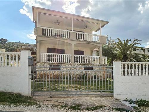 Ferienwohnung - 4 Personen -  - Bana Jelacica - Ciovo-Slatine - 21220 - Slatine