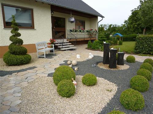 Holiday Home/Apartment - 4 persons -  - Brunnenstraße - 54426 - Breit