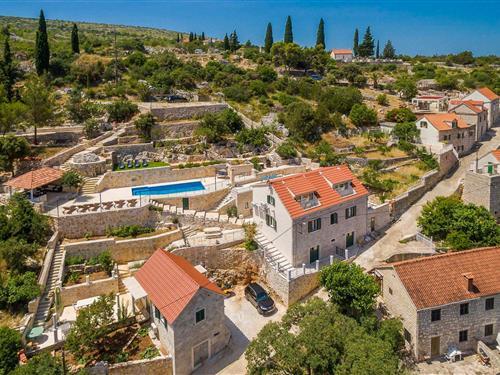 Holiday home - 16 persons -  - Lozisca, Molo bonda - Brac-Lozisca - 21404 - Lozisca