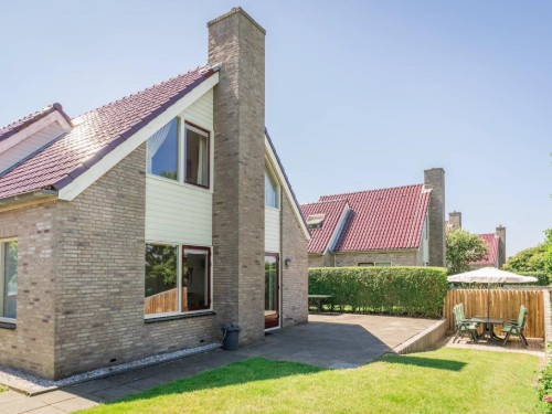 Villa - 4 persons -  - 1796NK - De Koog