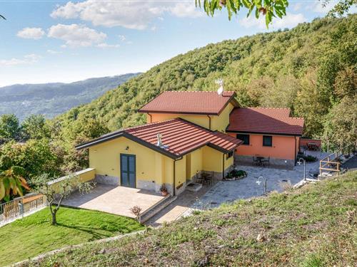 Holiday Home/Apartment - 4 persons -  - Località Vezzanelli - 19020 - Sasseta Zignago