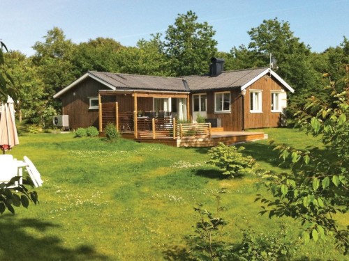 Fritidshus - 8 personer -  - Furuvägen - 305 72 - Steninge
