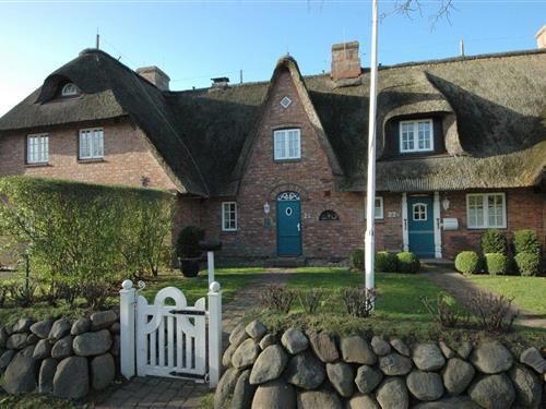 Ferienhaus - 8 Personen -  - Bahnhofstr. - 25980 - Sylt/Ot Keitum