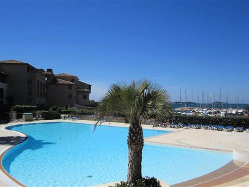 Holiday apartment - 5 persons -  - 83140 - Six Fours Les Plages