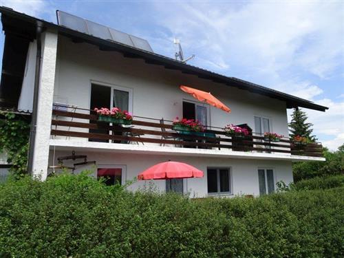 Ferienhaus - 2 Personen -  - Chiemseestraße - 83257 - Gstadt Am Chiemsee