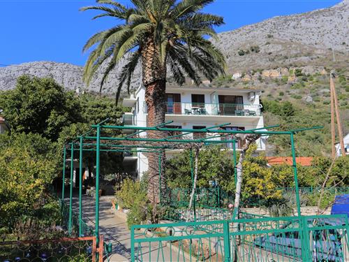 Holiday Home/Apartment - 4 persons -  - Podaca - 21335 - Podaca