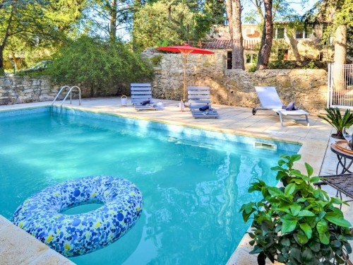 Holiday home - 14 persons -  - Chemin de Bourgnanen - 84550 - Mornas