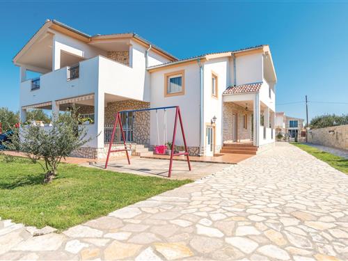 Holiday apartment - 4 persons -  - Koranska - 23210 - Biograd