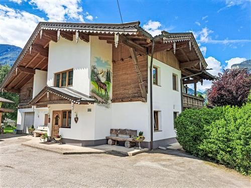 Holiday Home/Apartment - 8 persons -  - Mayrhofen - 6290