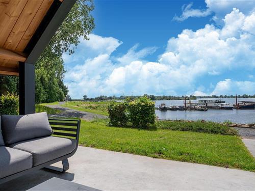 Holiday home - 6 persons -  - 5331PG - Kerkdriel