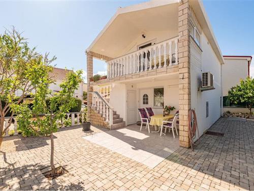 Ferielejlighed - 4 personer -  - Zitna XVII - Vir - Vir - 23234 - Vir