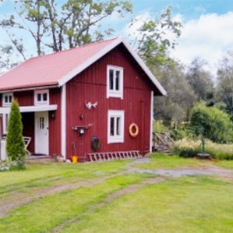  - 4 personer -  - Björneke - 36592 - Hovmantorp