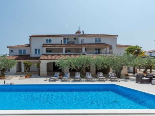 Ferienhaus - 2 Personen -  - 52440 - Porec, Istrien