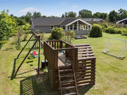 Sommerhus - 8 personer -  - Marie Nielsens Vej - Fjellerup Strand Og By - 8585 - Glesborg