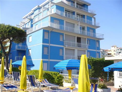 Ferielejlighed - 8 personer -  - Via Altinate 4° Accesso Al Mare,, - 30016 - Lido Di Jesolo
