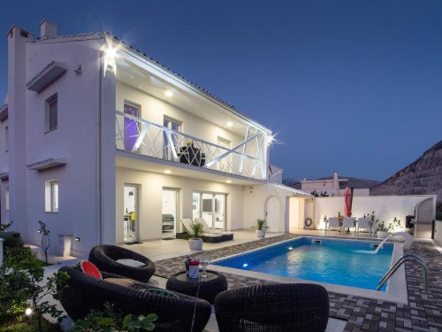 Feriehus - 8 personer -  - Gaminica - Split-Zrnovnica - 21251 - Zrnovnica