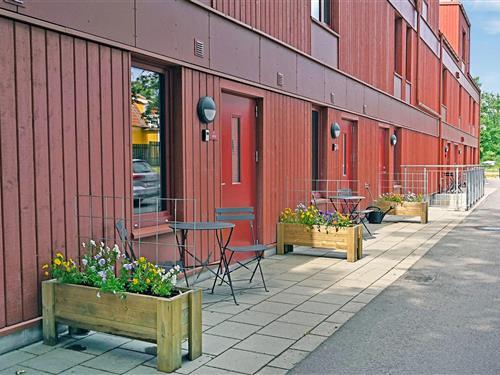 Holiday Home/Apartment - 2 persons -  - Järnvägsgatan 2 c - 386 34 - Färjestaden